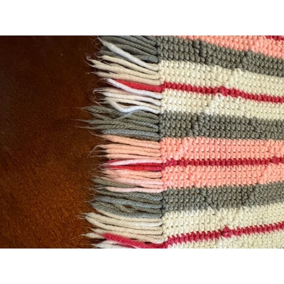 Vintage Crochet Afghan Blanket Throw Fringe grandma core - Picture 6 of 7